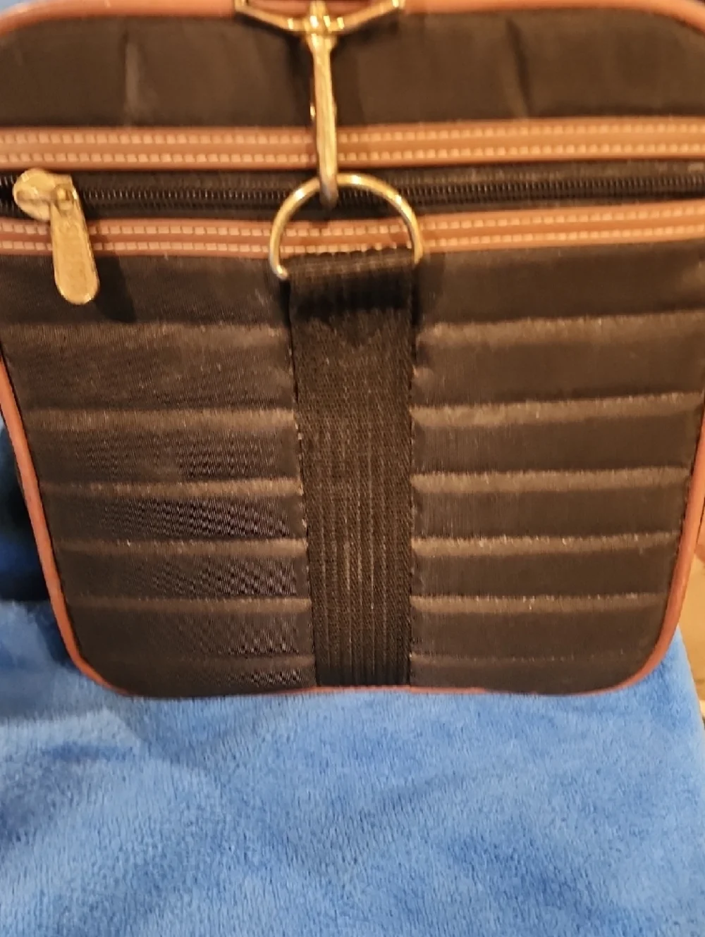 Sherpa Medium Black Quilted Pet Carrier Bag with Brown Trim